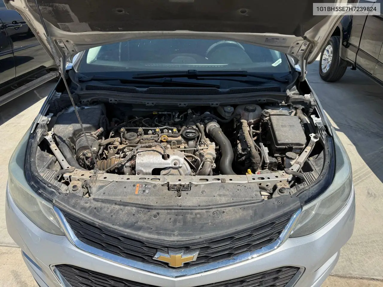 2017 Chevrolet Cruze Lt VIN: 1G1BH5SE7H7239824 Lot: 57283955