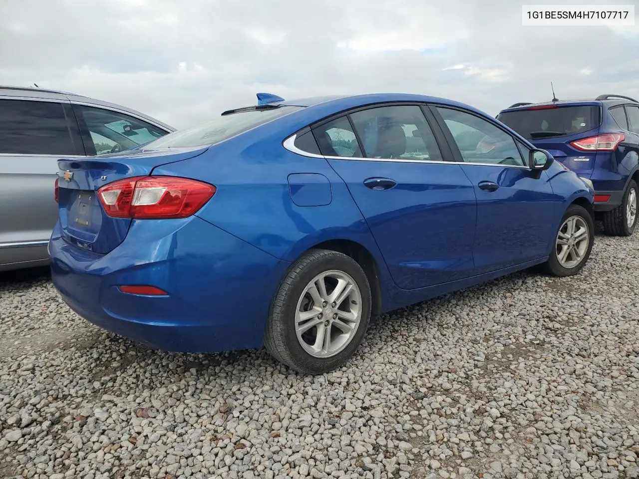 2017 Chevrolet Cruze Lt VIN: 1G1BE5SM4H7107717 Lot: 62736475