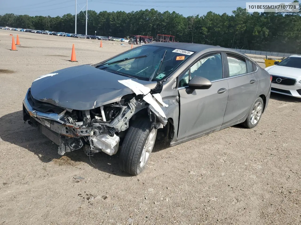 2019 Chevrolet Cruze Lt VIN: 1G1BE5SM3K7107778 Lot: 62738625