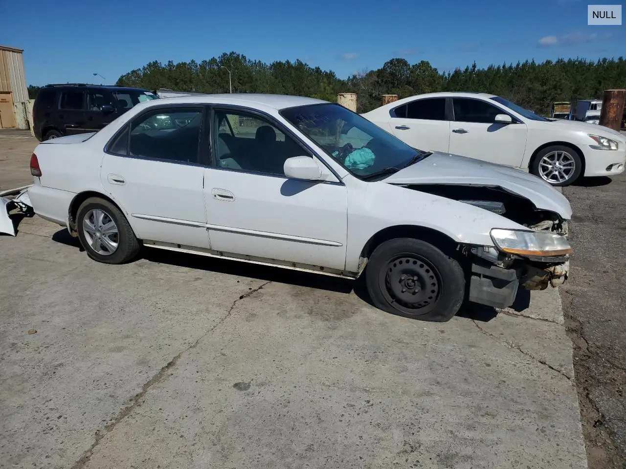 2001 Honda Accord Lx VIN: 1HGCG564X1A104136 Lot: 47947045