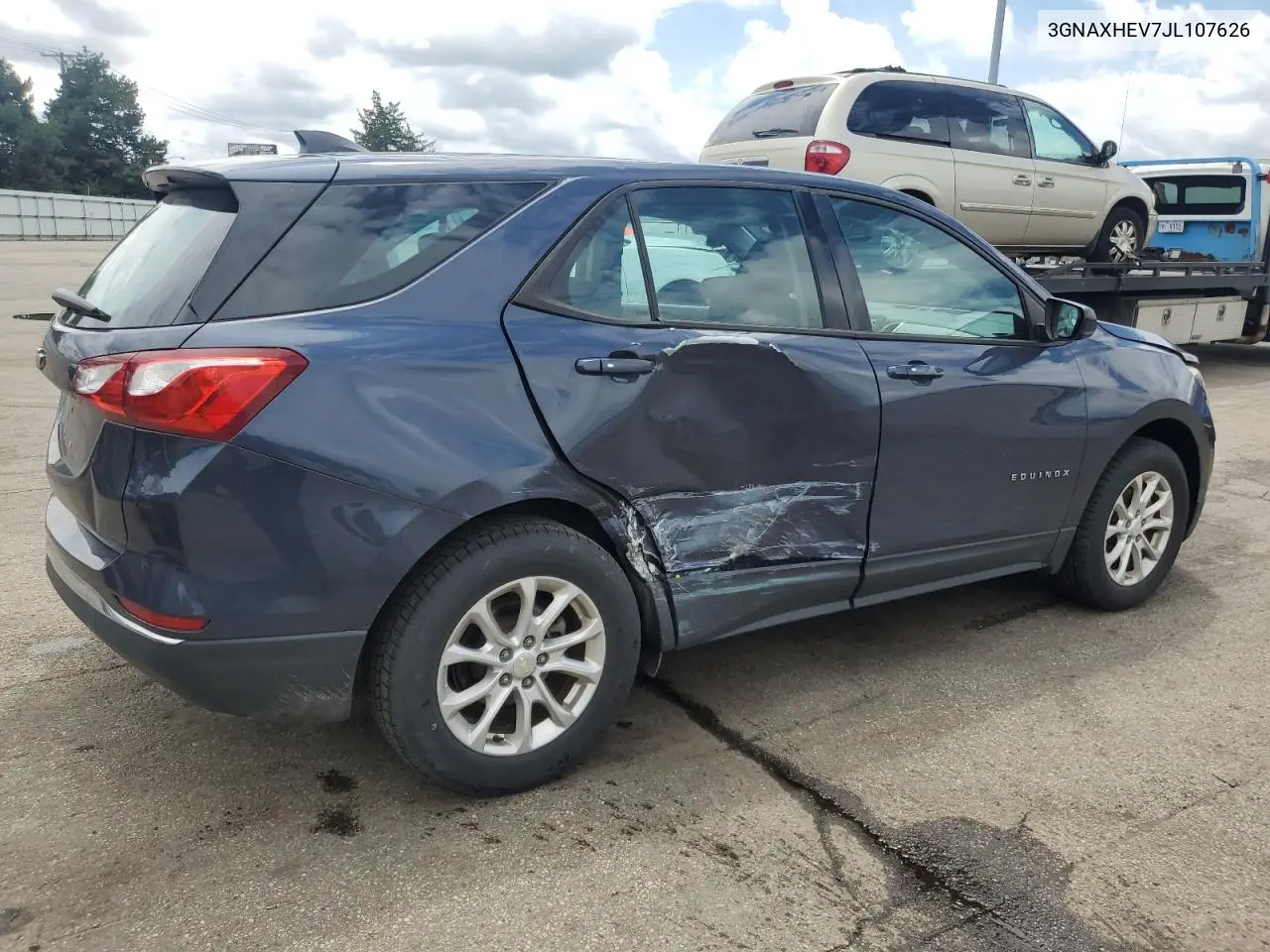 2018 Chevrolet Equinox Ls VIN: 3GNAXHEV7JL107626 Lot: 62135125