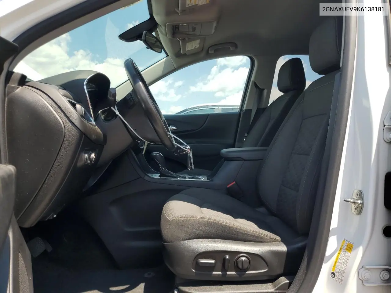 2019 Chevrolet Equinox Lt VIN: 2GNAXUEV9K6138181 Lot: 59554595