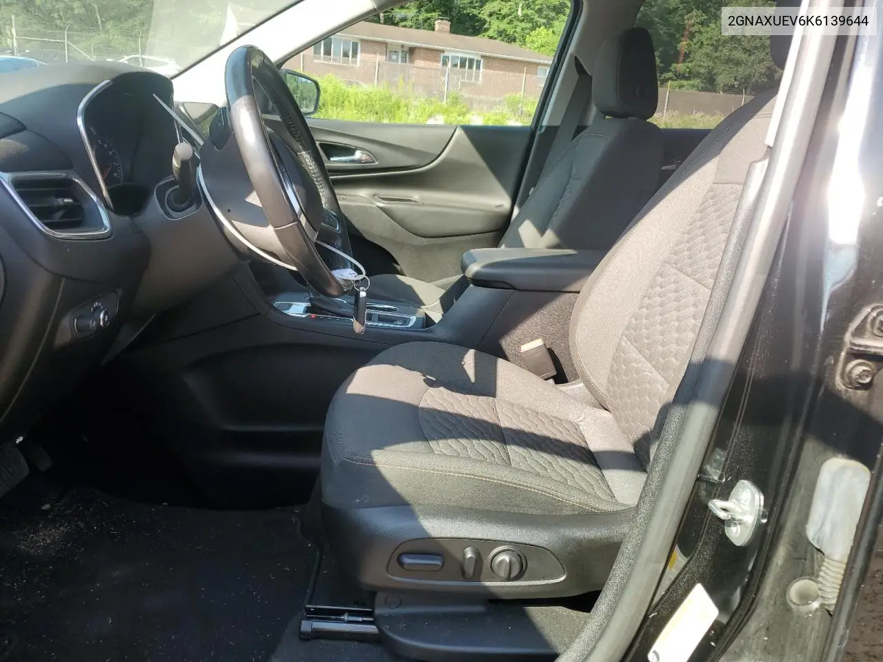 2019 Chevrolet Equinox Lt VIN: 2GNAXUEV6K6139644 Lot: 62499545