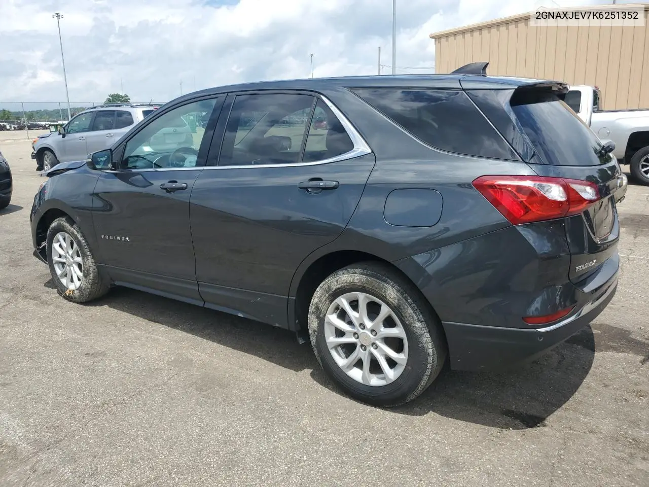 2019 Chevrolet Equinox Lt VIN: 2GNAXJEV7K6251352 Lot: 62688985