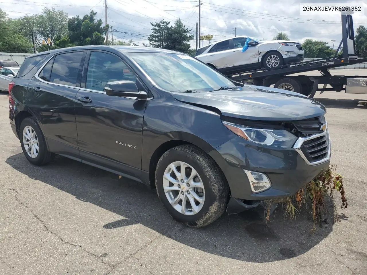 2019 Chevrolet Equinox Lt VIN: 2GNAXJEV7K6251352 Lot: 62688985