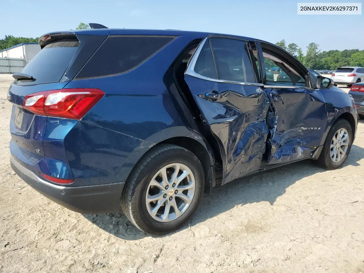 2019 Chevrolet Equinox Lt VIN: 2GNAXKEV2K6297371 Lot: 62913265