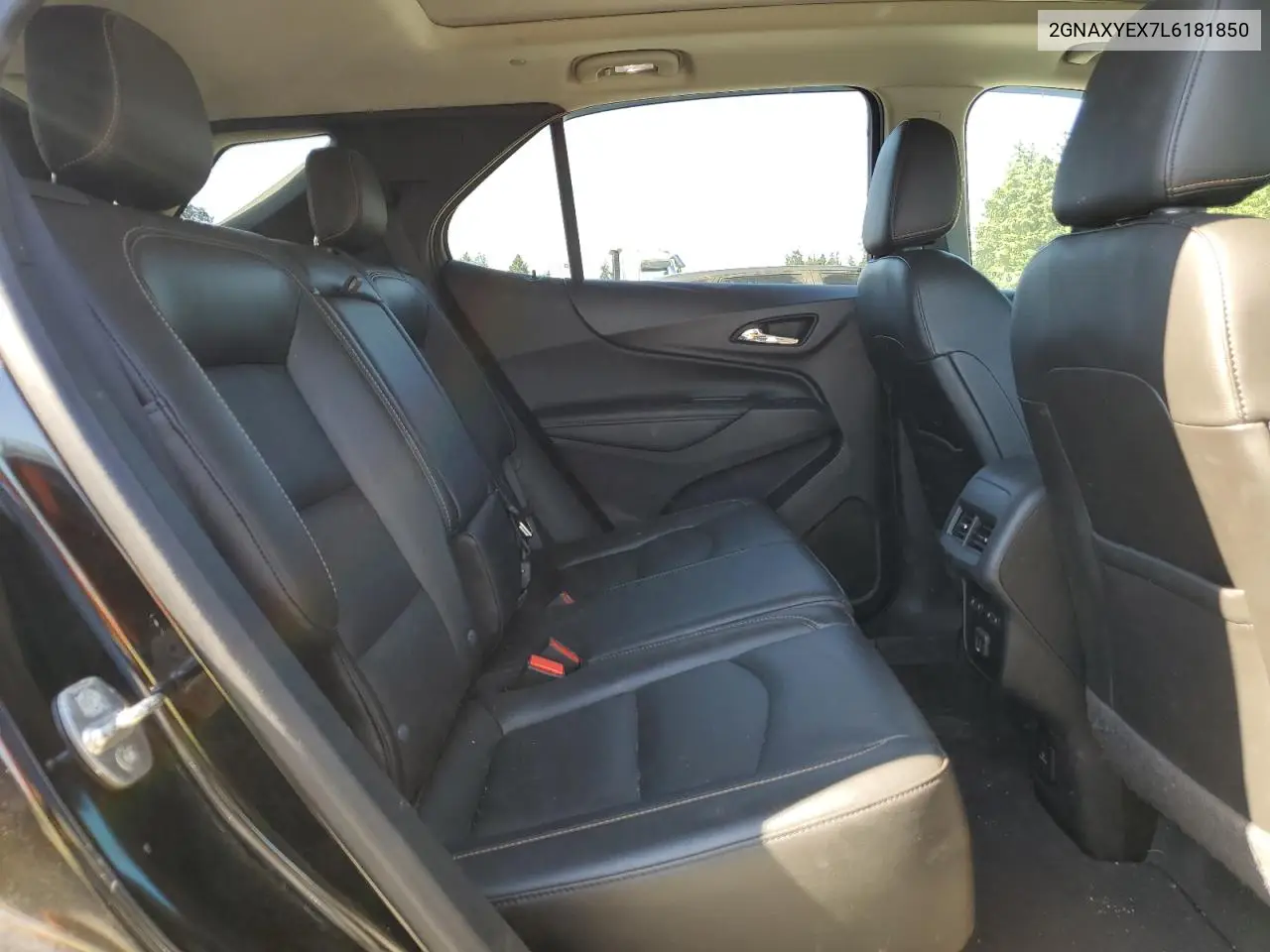 2020 Chevrolet Equinox Premier VIN: 2GNAXYEX7L6181850 Lot: 62881175