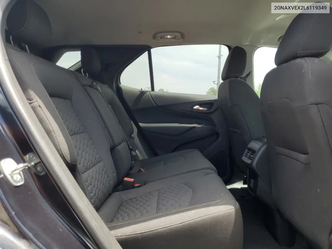 2020 Chevrolet Equinox Lt VIN: 2GNAXVEX2L6119349 Lot: 63060535
