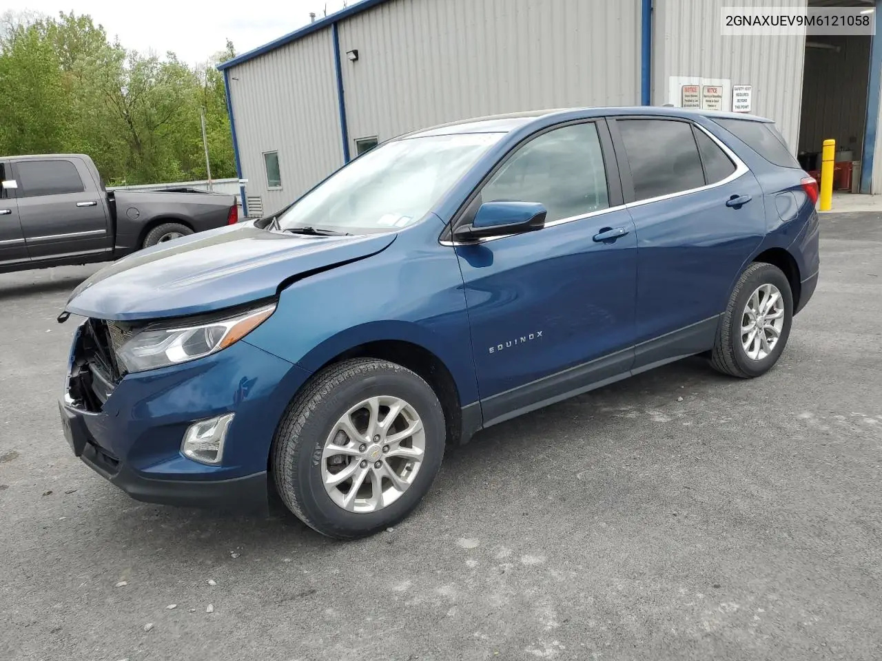 2021 Chevrolet Equinox Lt VIN: 2GNAXUEV9M6121058 Lot: 56971815