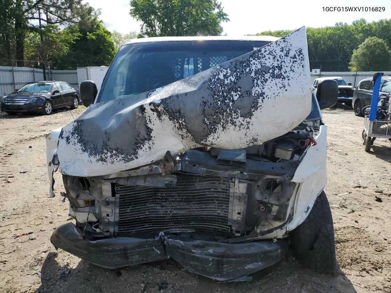 1997 Chevrolet Express G1500 VIN: 1GCFG15WXV1016829 Lot: 60057865