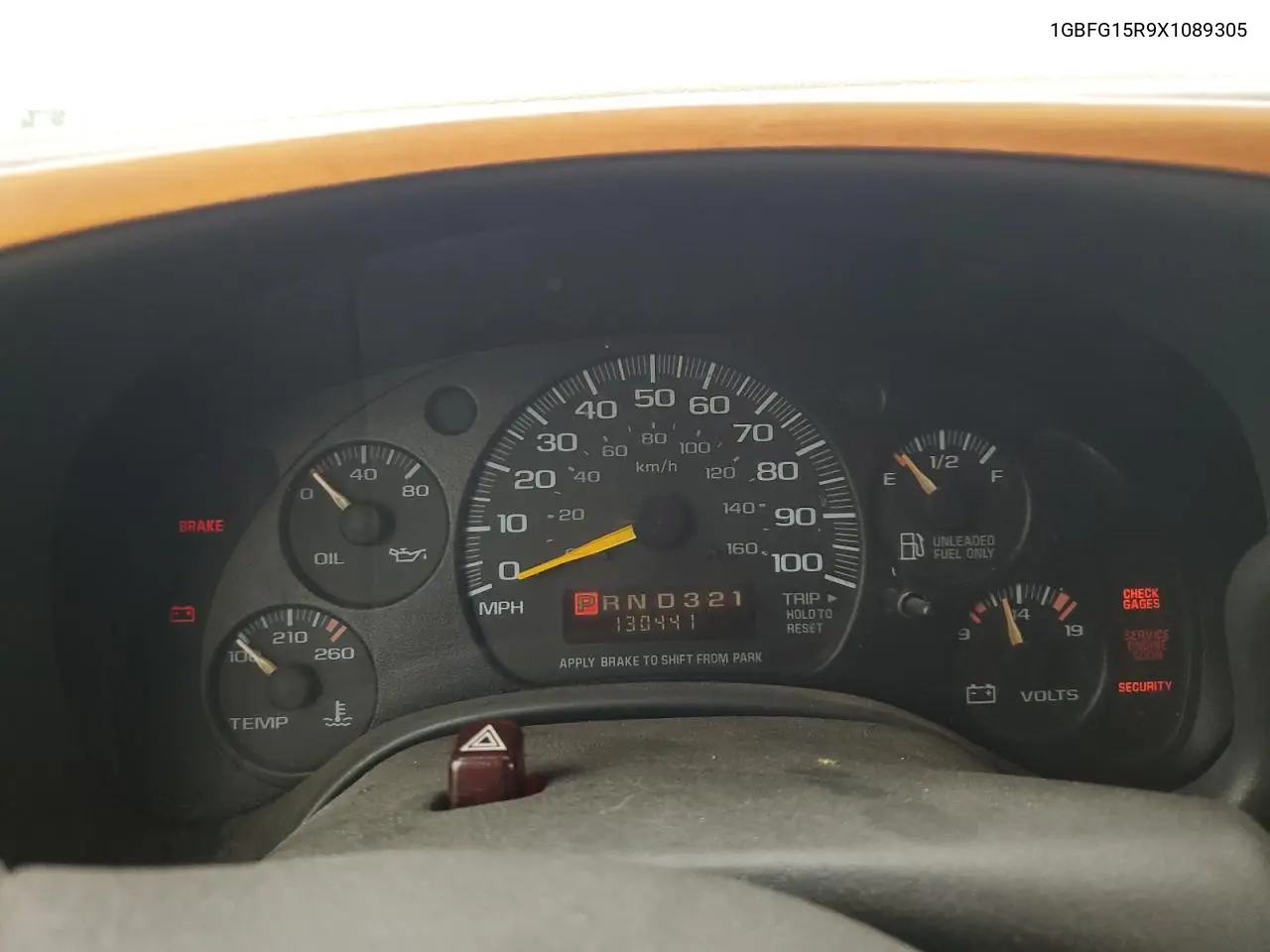 1999 Chevrolet Express G1500 VIN: 1GBFG15R9X1089305 Lot: 51810075
