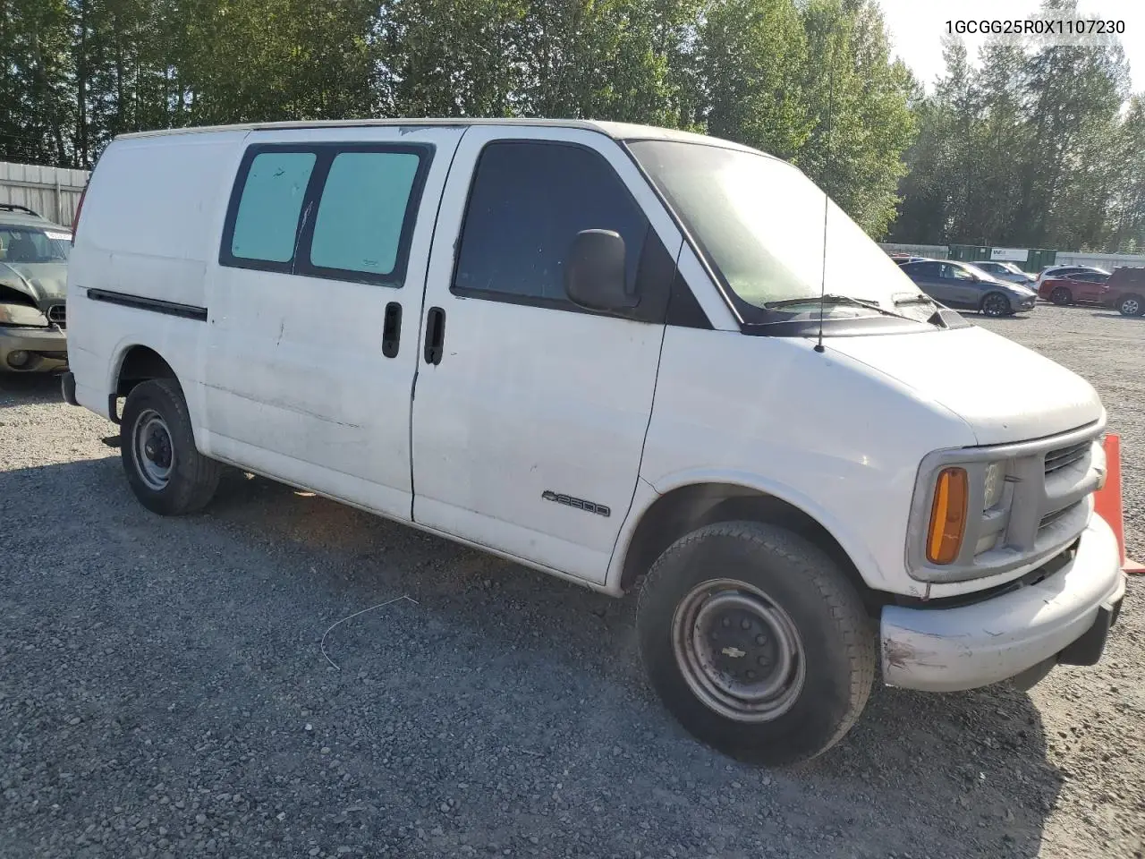1999 Chevrolet Express G2500 VIN: 1GCGG25R0X1107230 Lot: 60635305