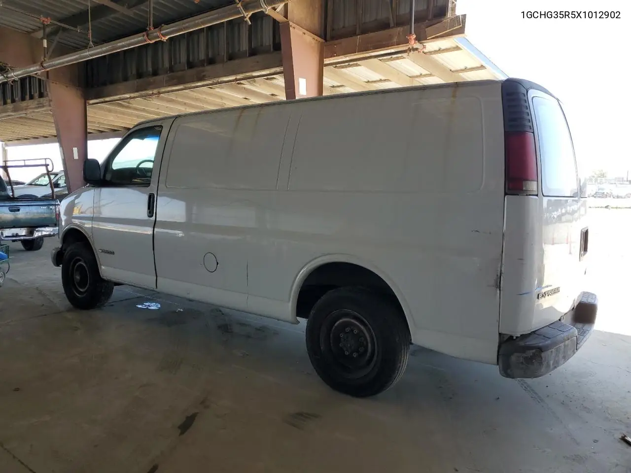 1999 Chevrolet Express G3500 VIN: 1GCHG35R5X1012902 Lot: 62794115