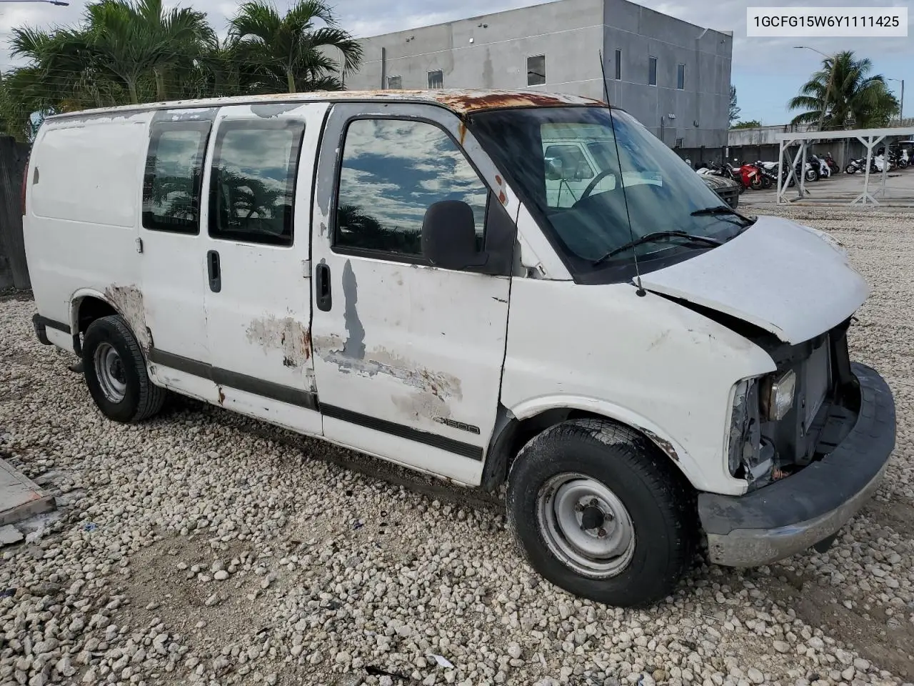 2000 Chevrolet Express G1500 VIN: 1GCFG15W6Y1111425 Lot: 42754445