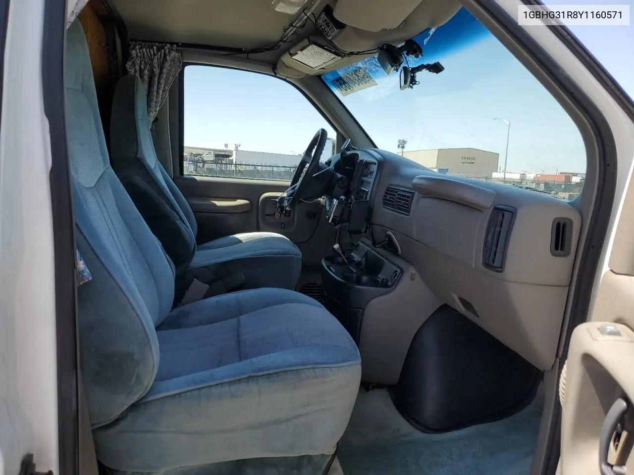 2000 Chevrolet Express G3500 VIN: 1GBHG31R8Y1160571 Lot: 60854655