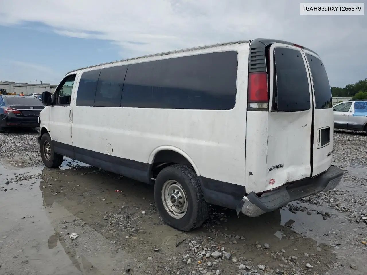 2000 Chevrolet Express G3500 VIN: 1GAHG39RXY1256579 Lot: 61047265