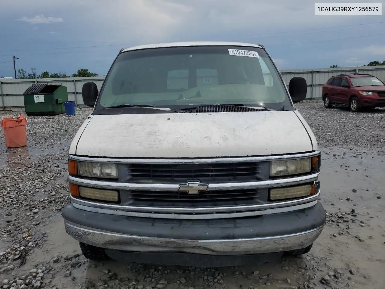 2000 Chevrolet Express G3500 VIN: 1GAHG39RXY1256579 Lot: 61047265