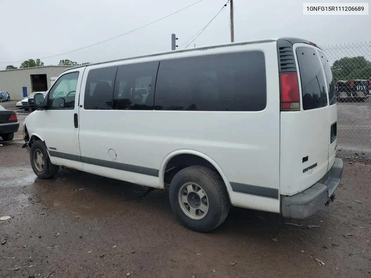 2001 Chevrolet Express G1500 VIN: 1GNFG15R111206689 Lot: 61071575