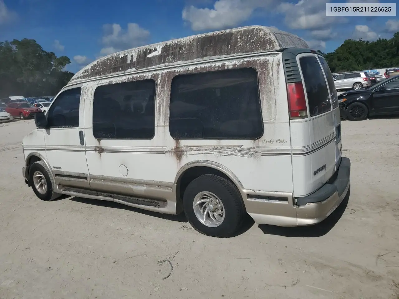2001 Chevrolet Express G1500 VIN: 1GBFG15R211226625 Lot: 62291785