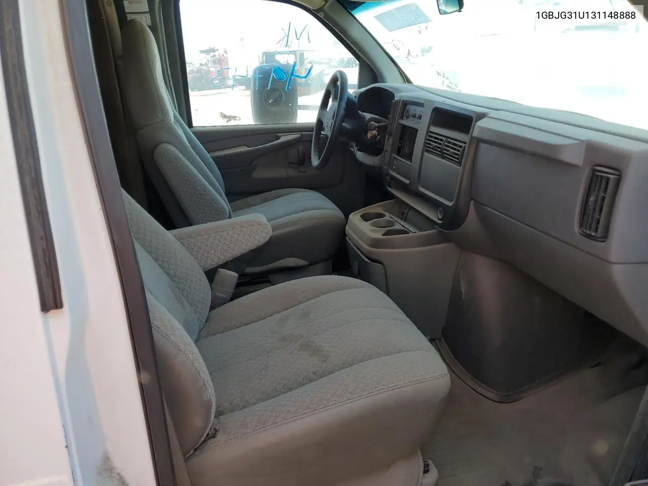 2003 Chevrolet Express G3500 VIN: 1GBJG31U131148888 Lot: 63280865