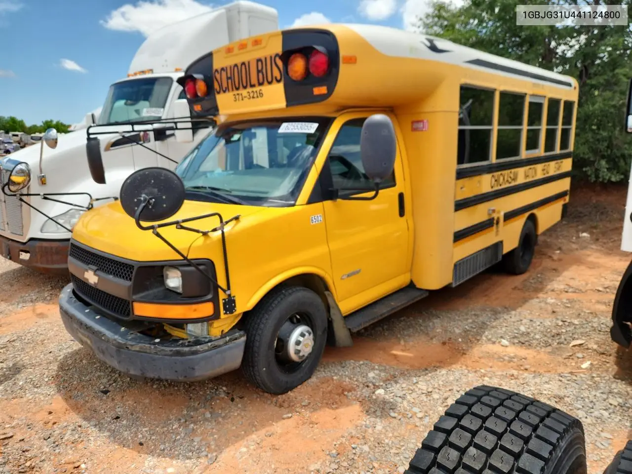 2004 Chevrolet Express G3500 VIN: 1GBJG31U441124800 Lot: 62553055