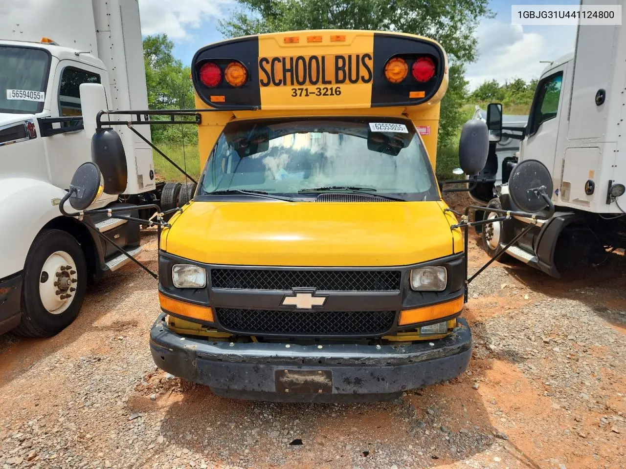 2004 Chevrolet Express G3500 VIN: 1GBJG31U441124800 Lot: 62553055