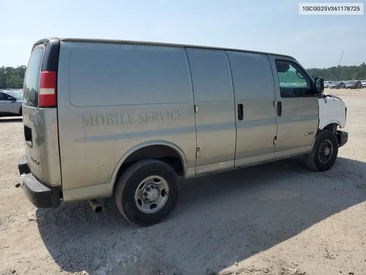 2006 Chevrolet Express G2500 VIN: 1GCGG25V361178725 Lot: 61726725