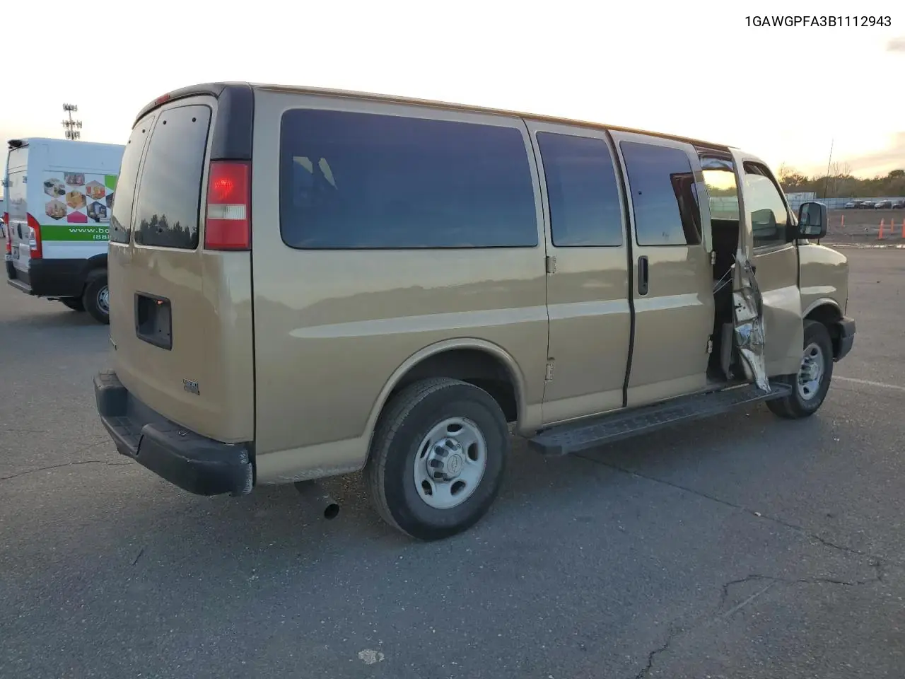 2011 Chevrolet Express G2500 Ls VIN: 1GAWGPFA3B1112943 Lot: 81934974