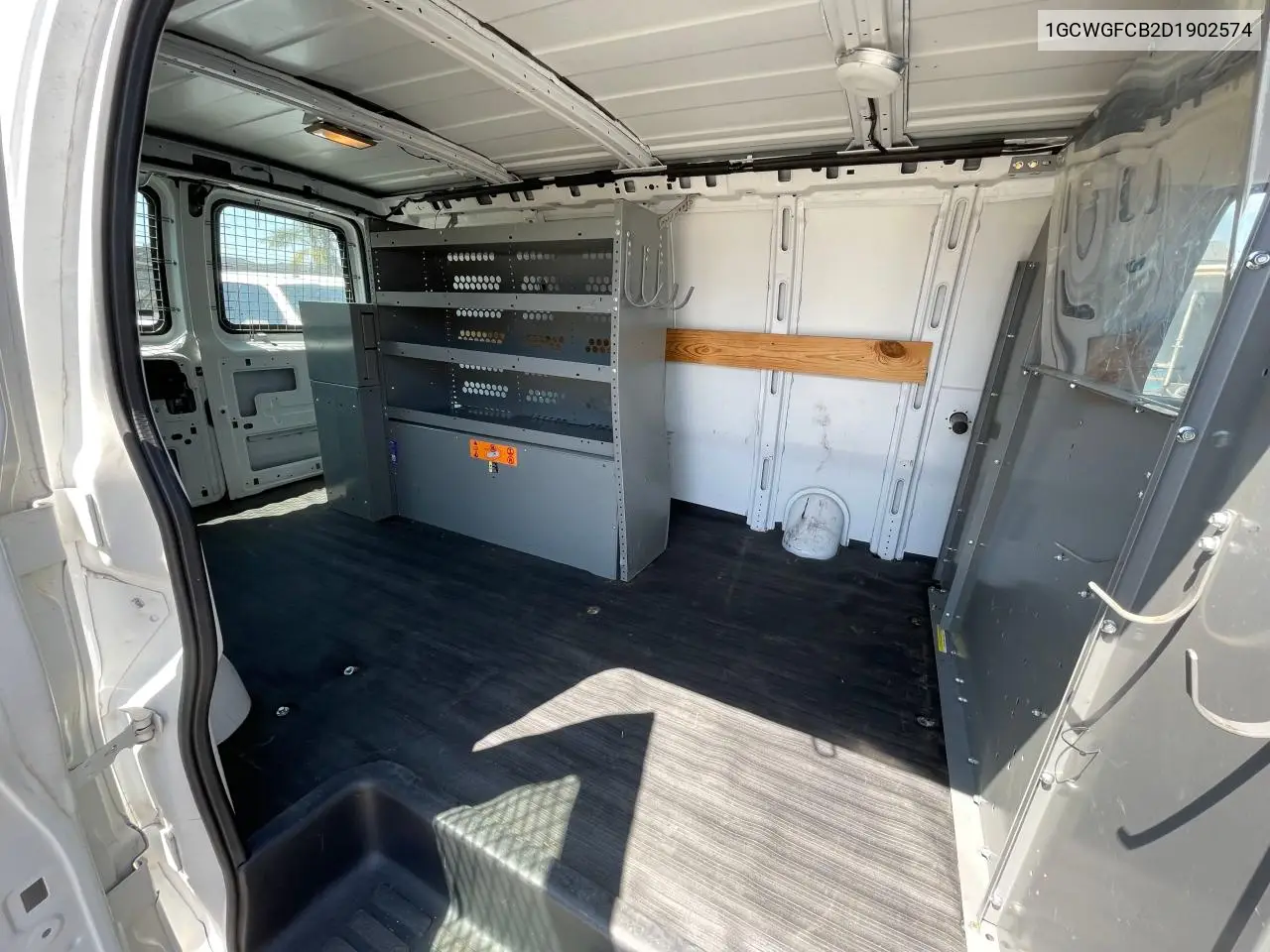 2013 Chevrolet Express G2500 VIN: 1GCWGFCB2D1902574 Lot: 52832825
