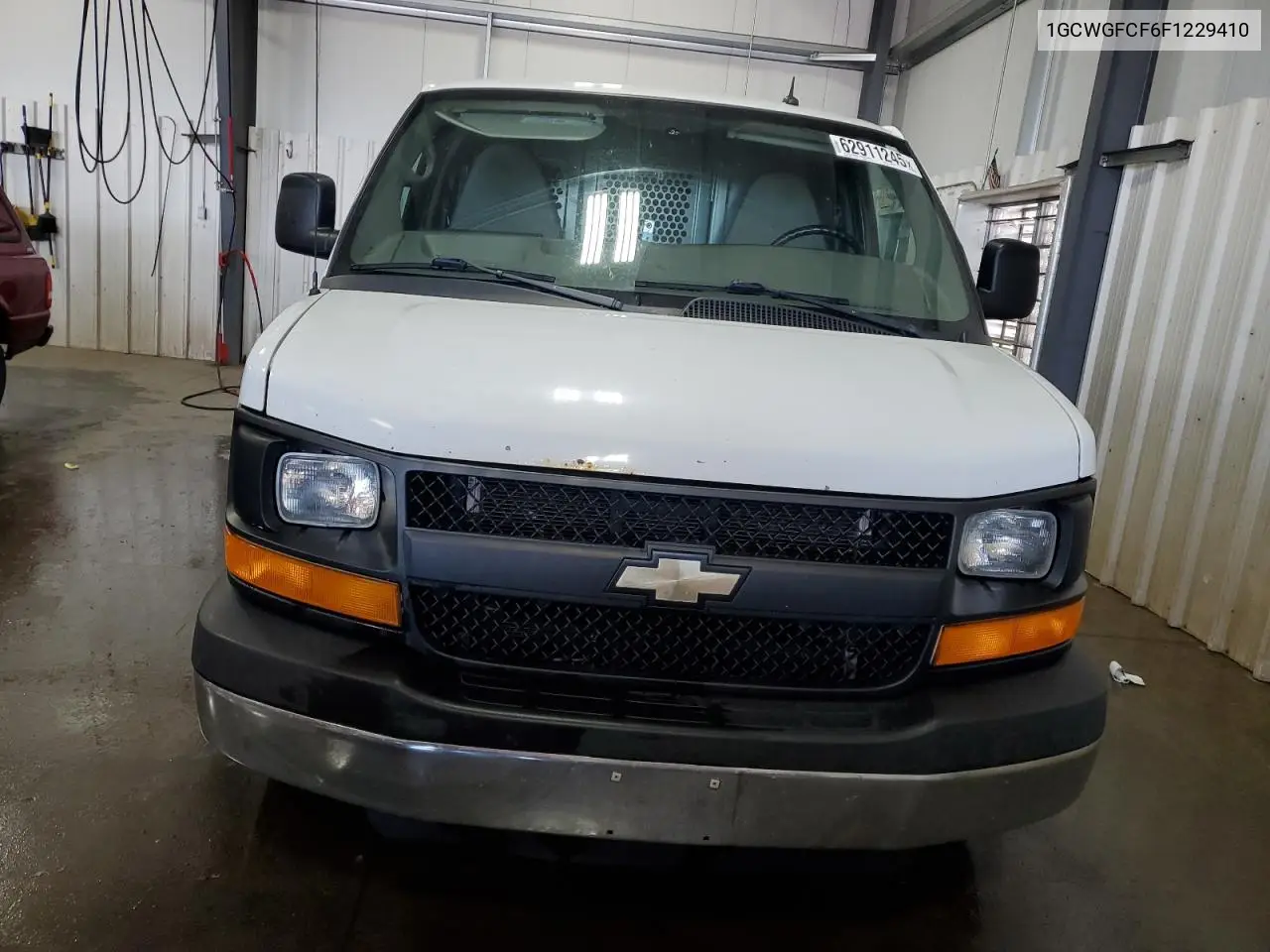 2015 Chevrolet Express G2500 VIN: 1GCWGFCF6F1229410 Lot: 62911245