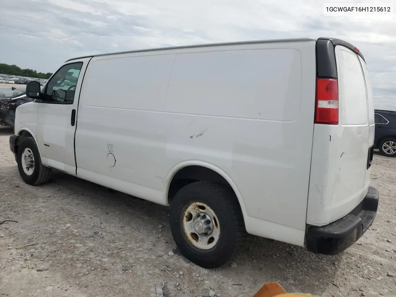1gcwgaf16h1215612 1GCWGAF16H1215612 2017 Chevrolet Express G2500