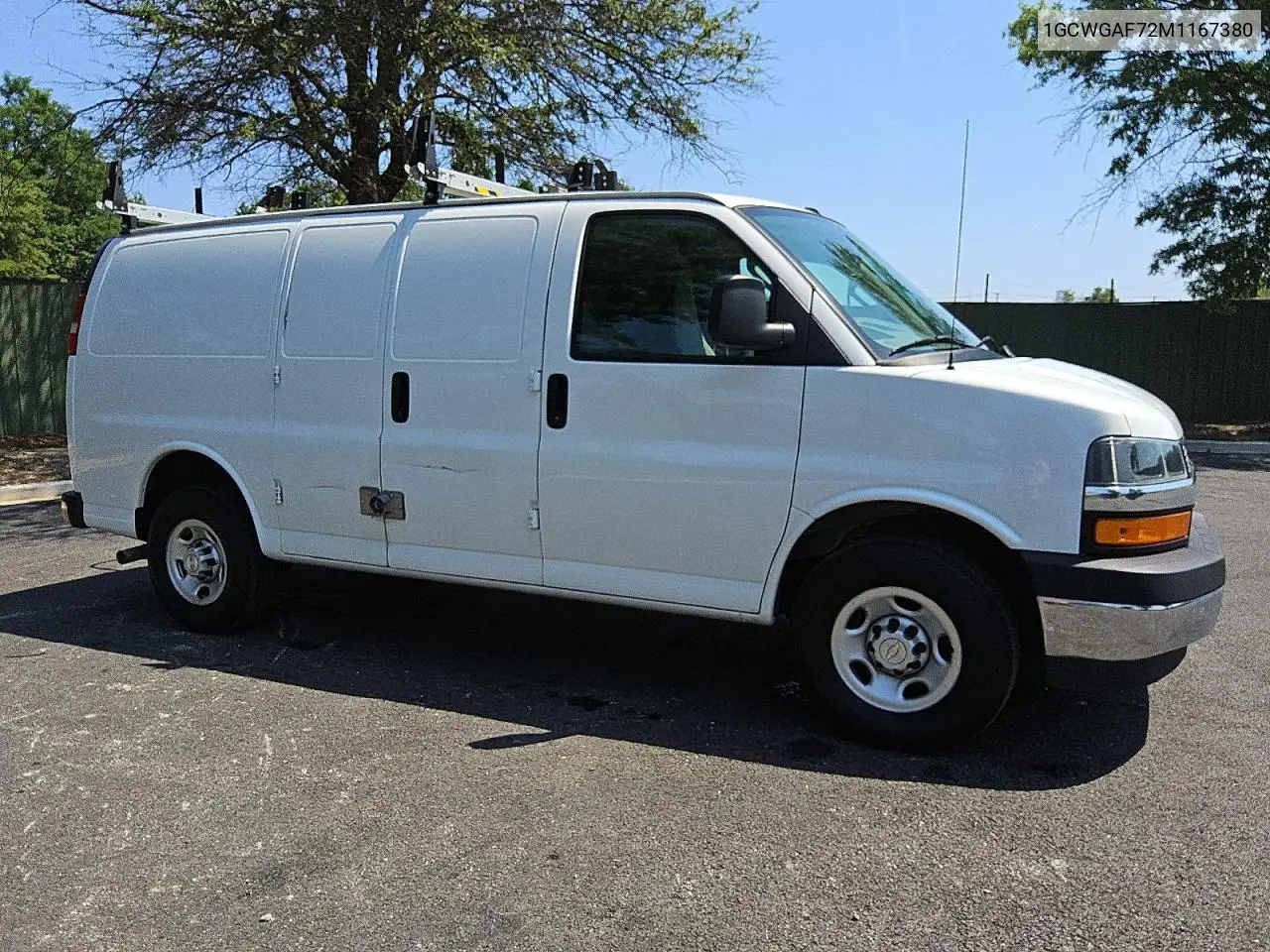 2021 Chevrolet Express G2500 VIN: 1GCWGAF72M1167380 Lot: 62544795