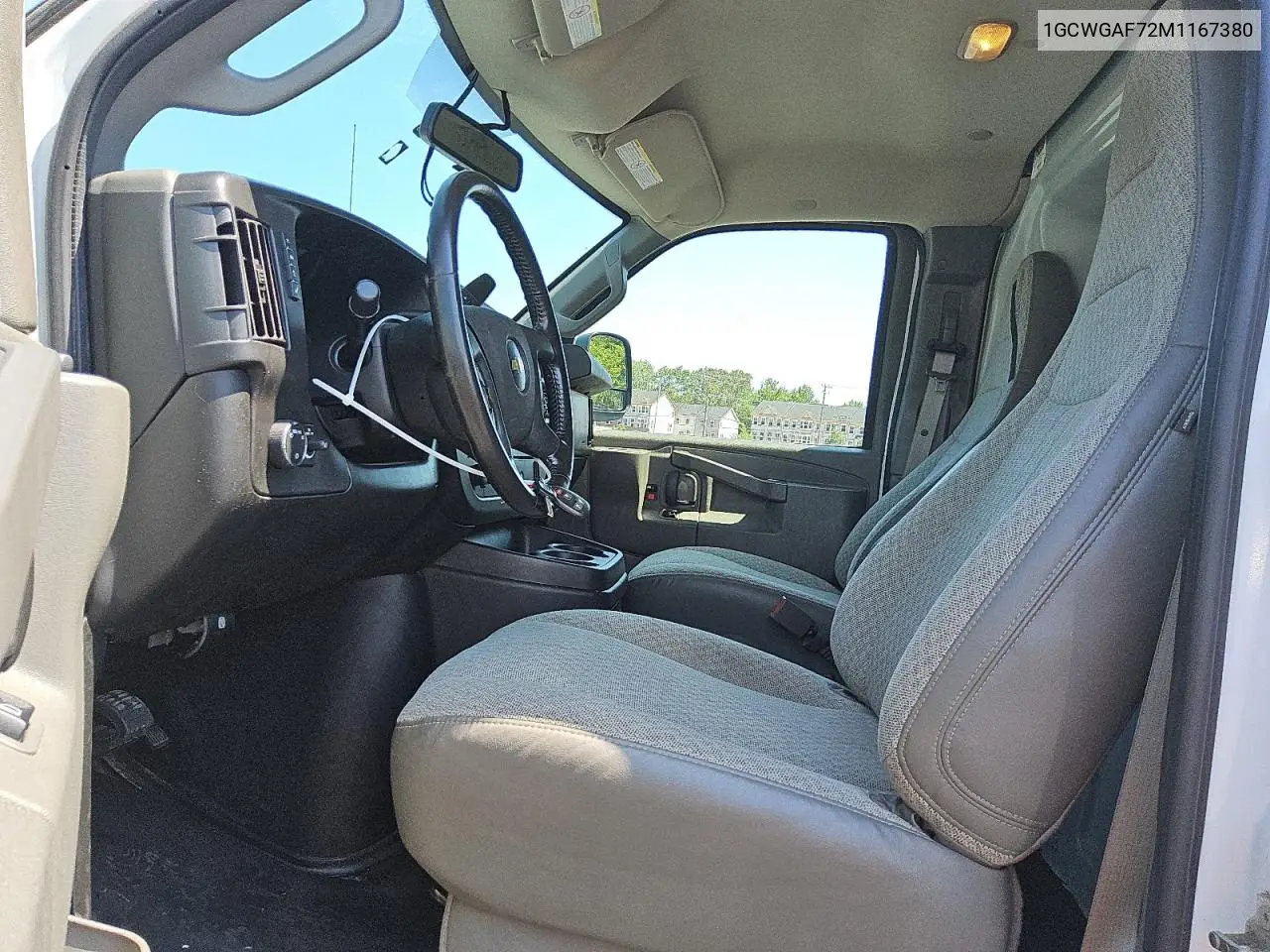 2021 Chevrolet Express G2500 VIN: 1GCWGAF72M1167380 Lot: 62544795