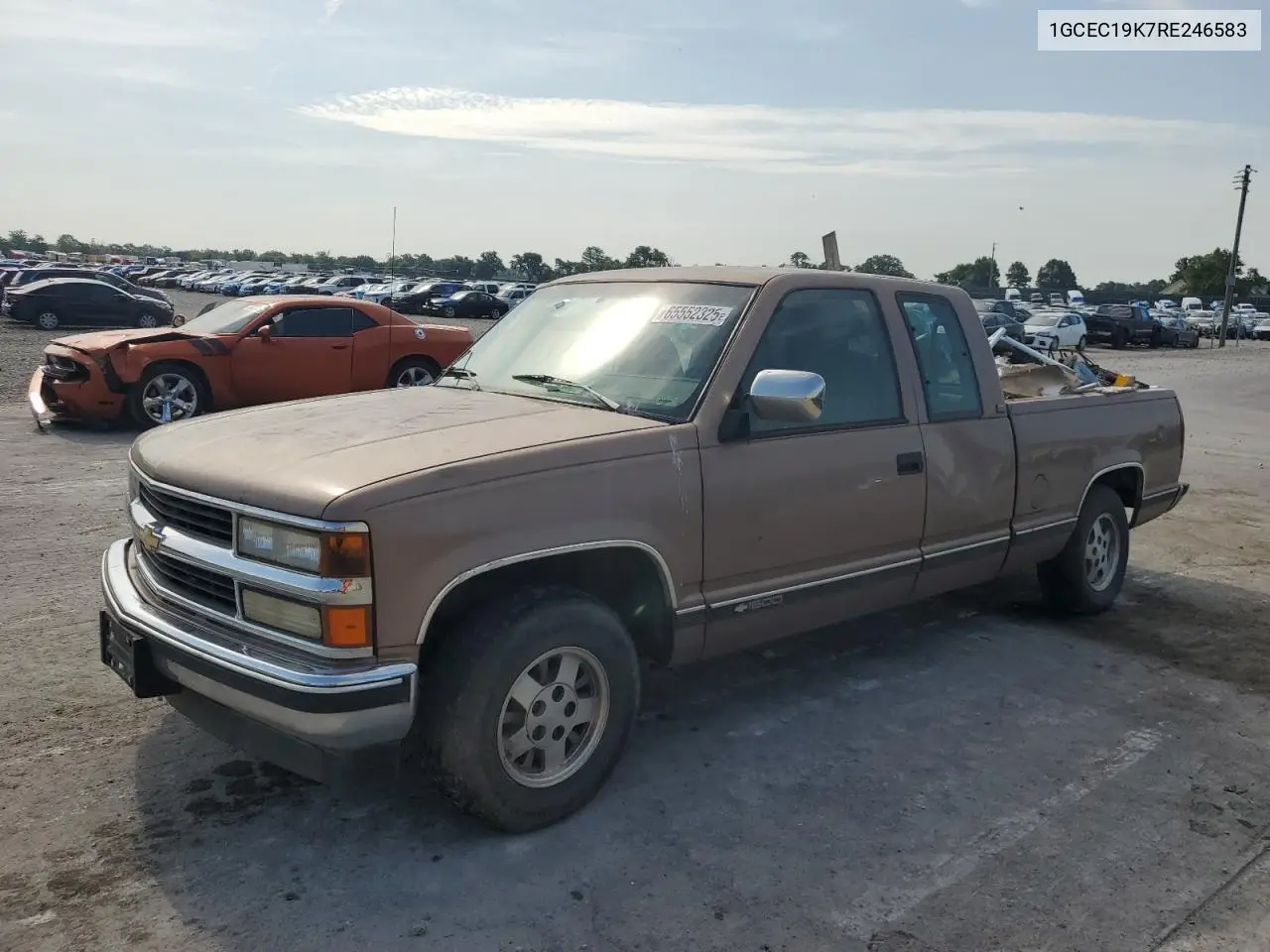 1994 Chevrolet Gmt-400 C1500 VIN: 1GCEC19K7RE246583 Lot: 65552325