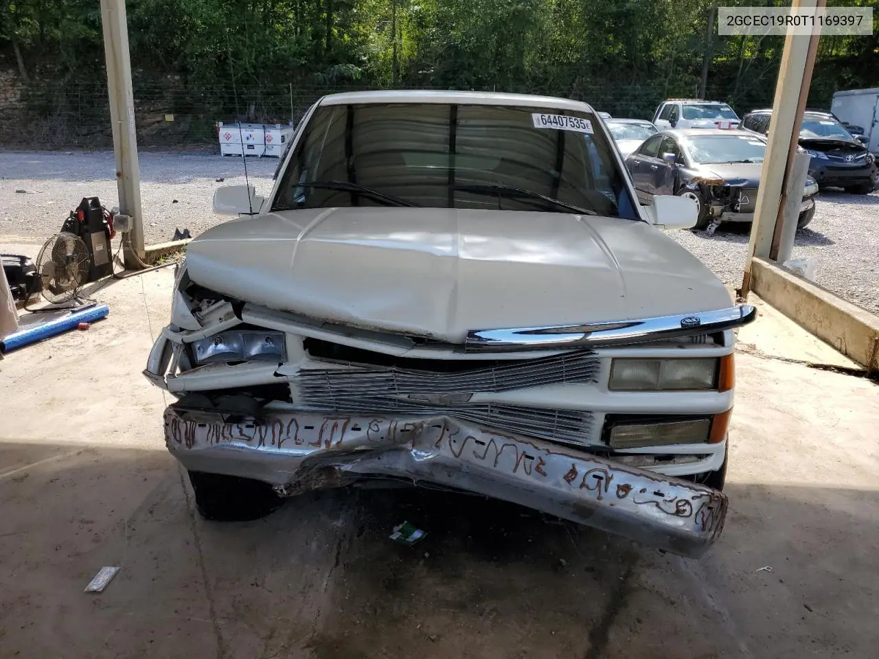 1996 Chevrolet Gmt-400 C1500 VIN: 2GCEC19R0T1169397 Lot: 64407535