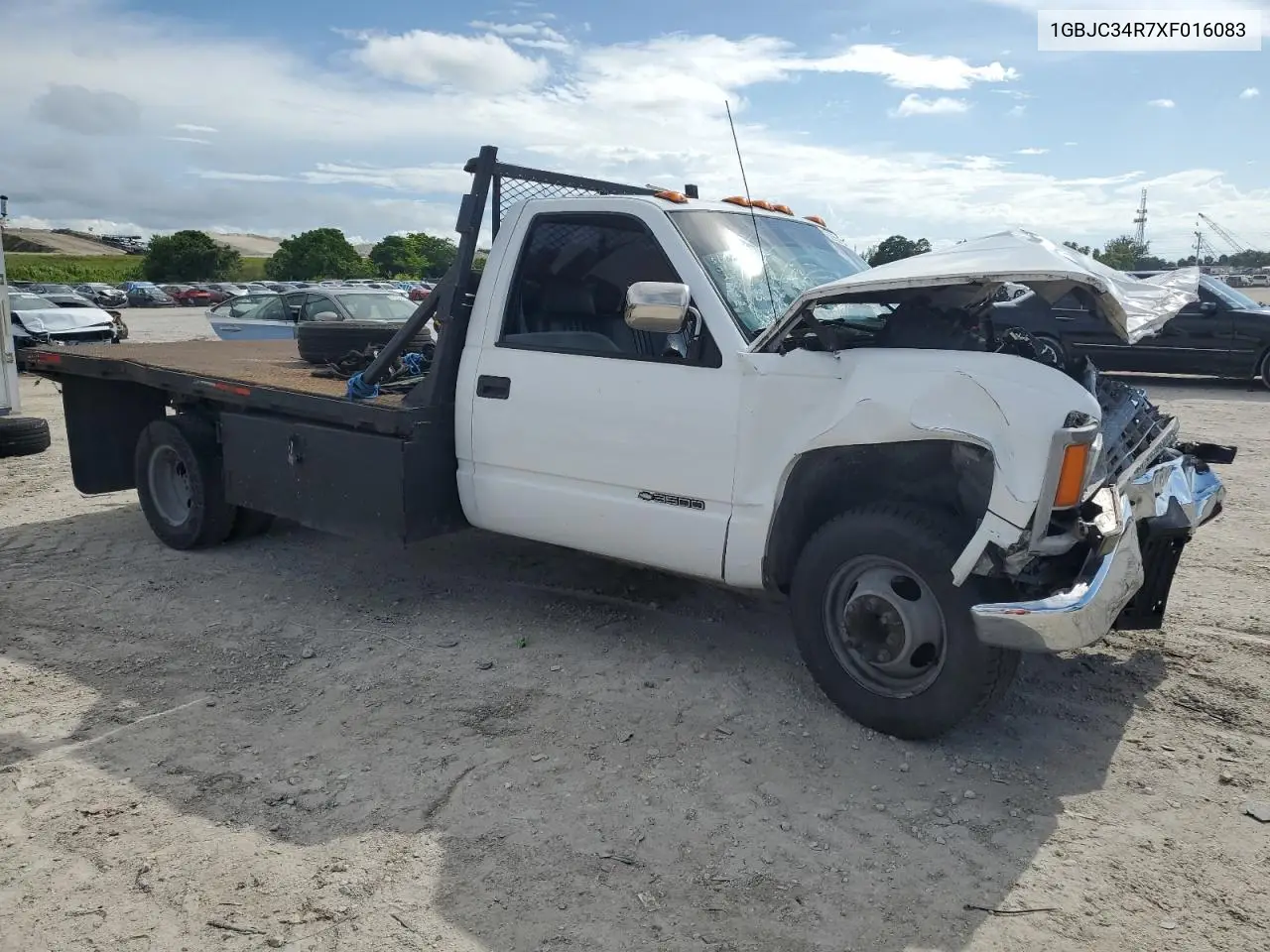 1999 Chevrolet Gmt-400 C3500 VIN: 1GBJC34R7XF016083 Lot: 62651075