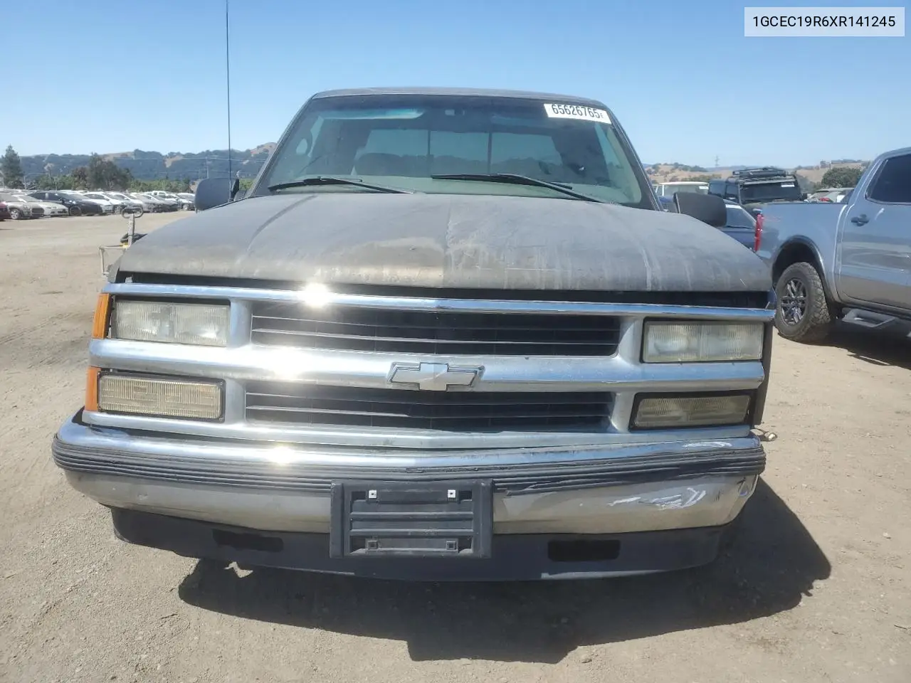 1999 Chevrolet Gmt-400 C1500 VIN: 1GCEC19R6XR141245 Lot: 65626765