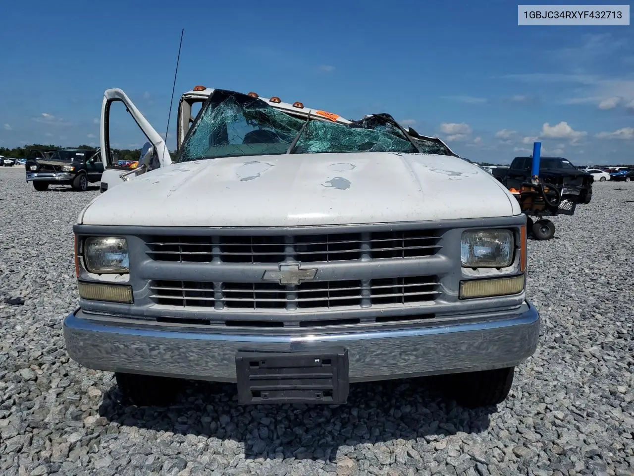 2000 Chevrolet Gmt-400 C3500 VIN: 1GBJC34RXYF432713 Lot: 64309695