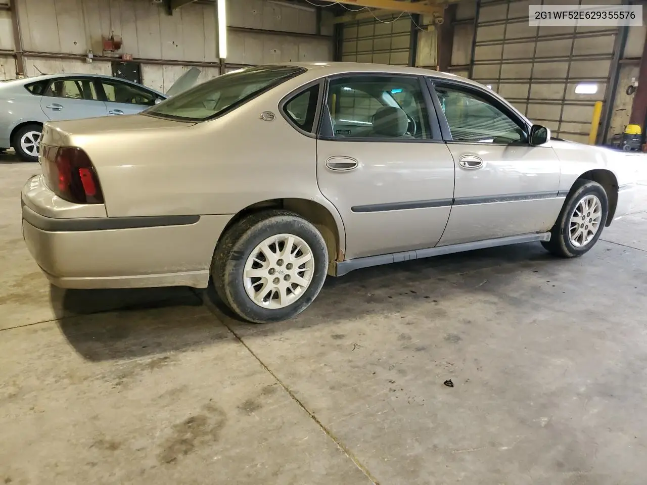 2002 Chevrolet Impala VIN: 2G1WF52E629355576 Lot: 61013485