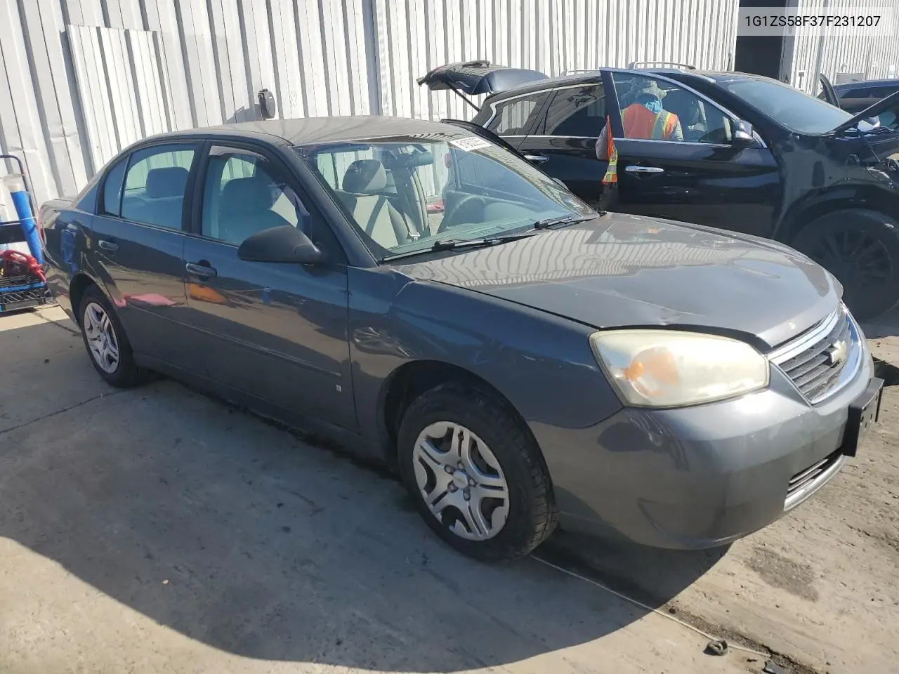 2007 Chevrolet Malibu Ls VIN: 1G1ZS58F37F231207 Lot: 61932265