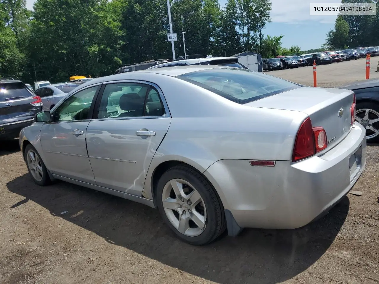 2009 Chevrolet Malibu Ls VIN: 1G1ZG57B494198524 Lot: 62018455