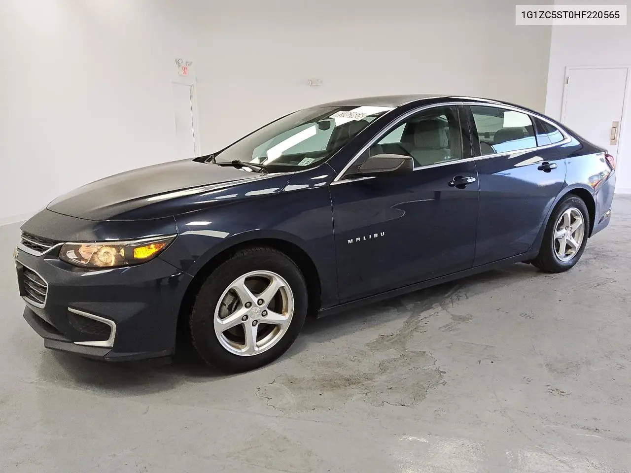 2017 Chevrolet Malibu Ls VIN: 1G1ZC5ST0HF220565 Lot: 61862665