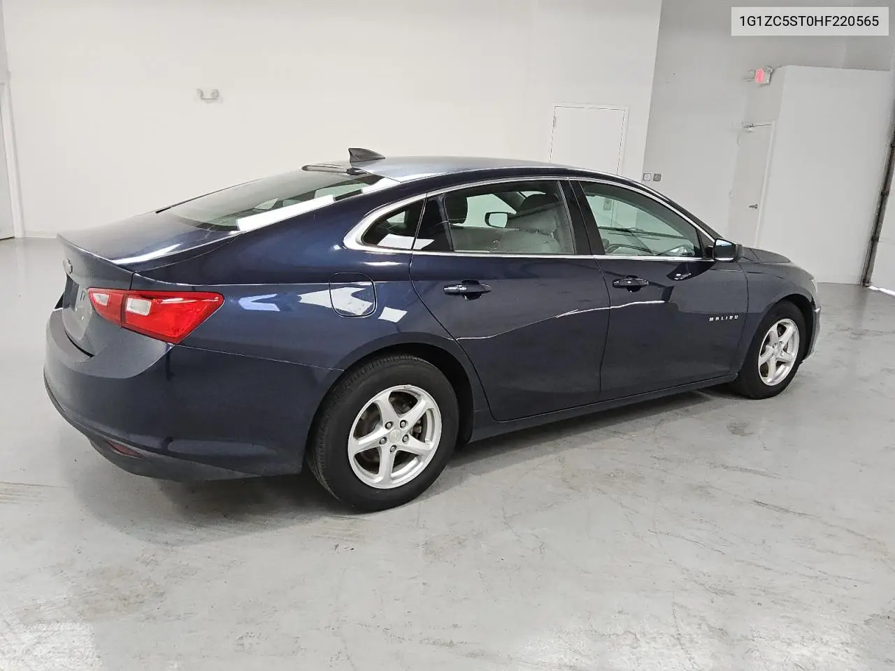 2017 Chevrolet Malibu Ls VIN: 1G1ZC5ST0HF220565 Lot: 61862665