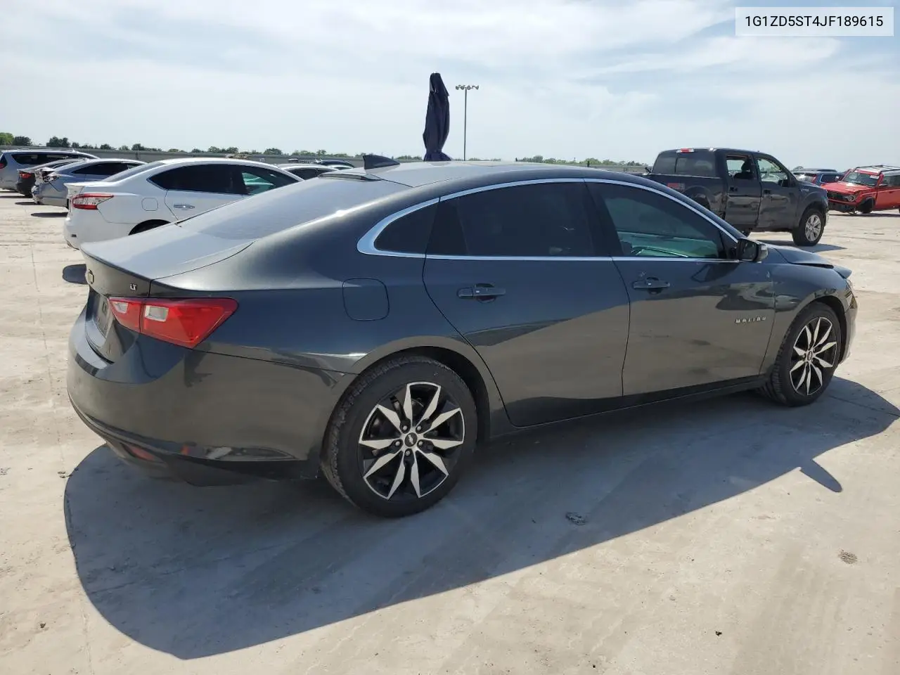 2018 Chevrolet Malibu Lt VIN: 1G1ZD5ST4JF189615 Lot: 56584705