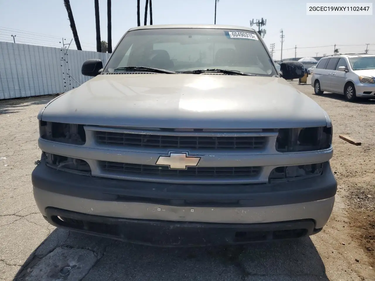 2000 Chevrolet Silverado C1500 VIN: 2GCEC19WXY1102447 Lot: 60490315