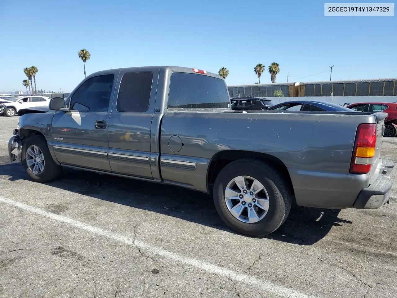 2000 Chevrolet Silverado C1500 VIN: 2GCEC19T4Y1347329 Lot: 62958145