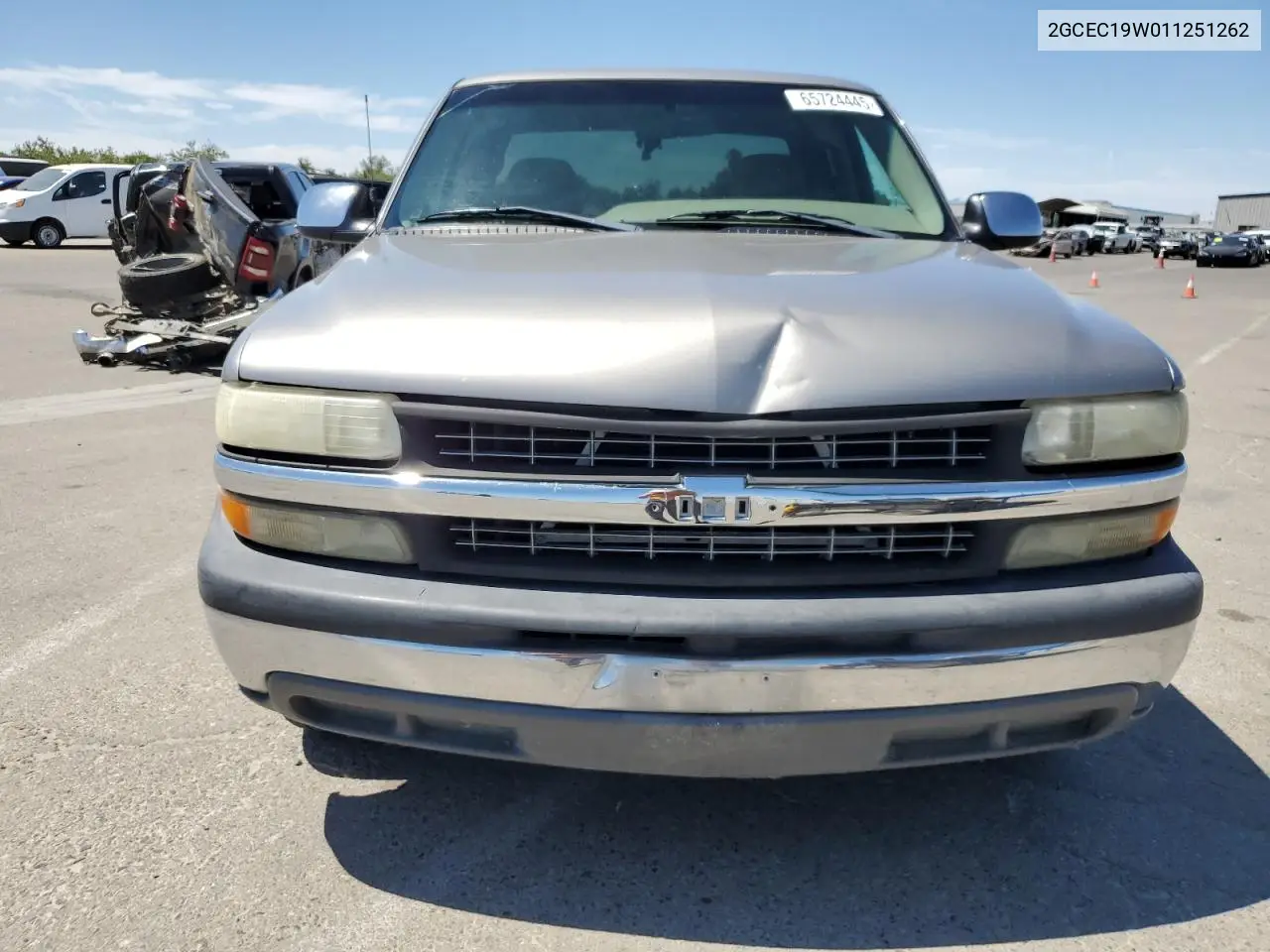 2001 Chevrolet Silverado C1500 VIN: 2GCEC19W011251262 Lot: 65724445
