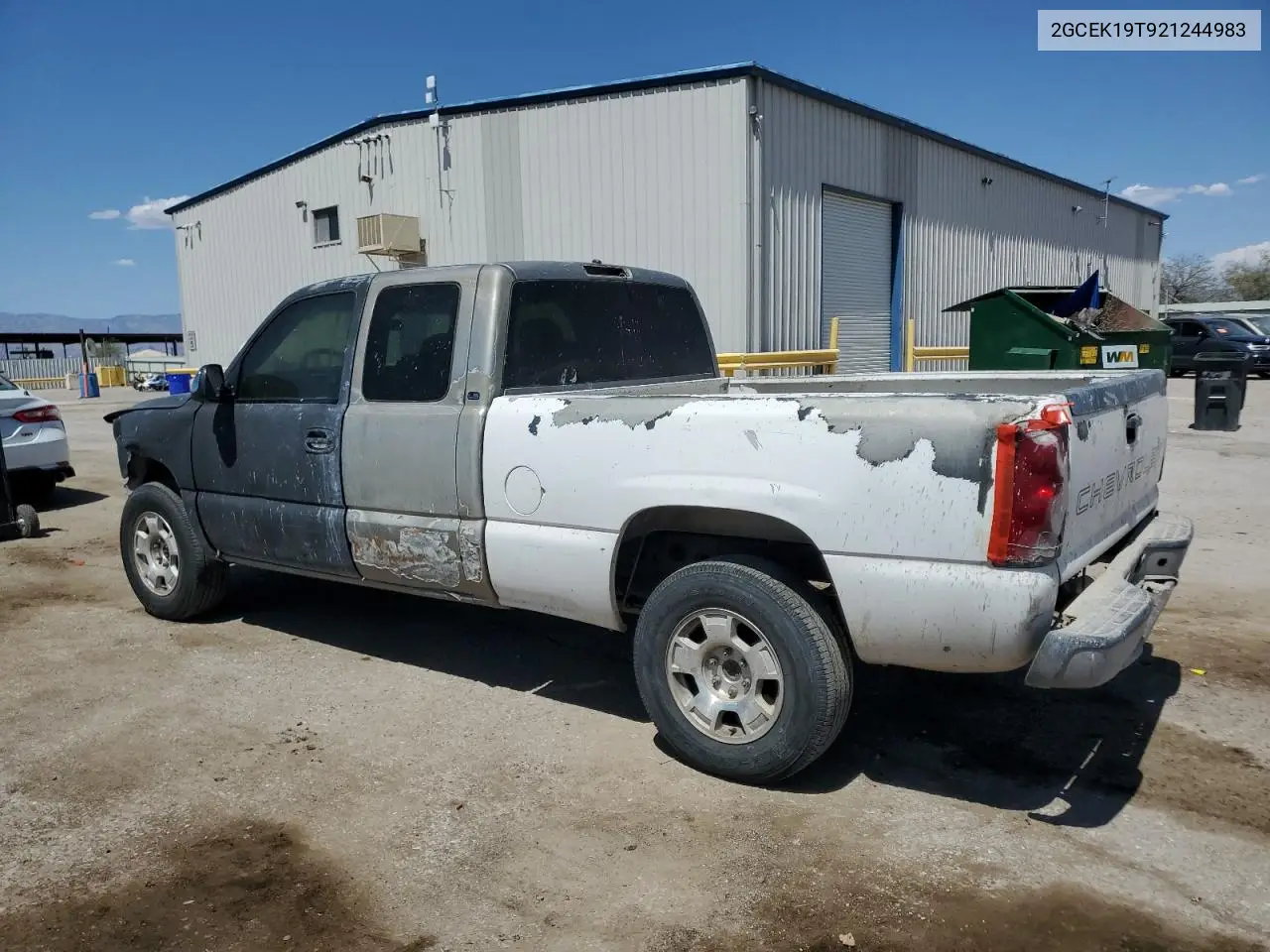 2002 Chevrolet Silverado K1500 VIN: 2GCEK19T921244983 Lot: 62774575