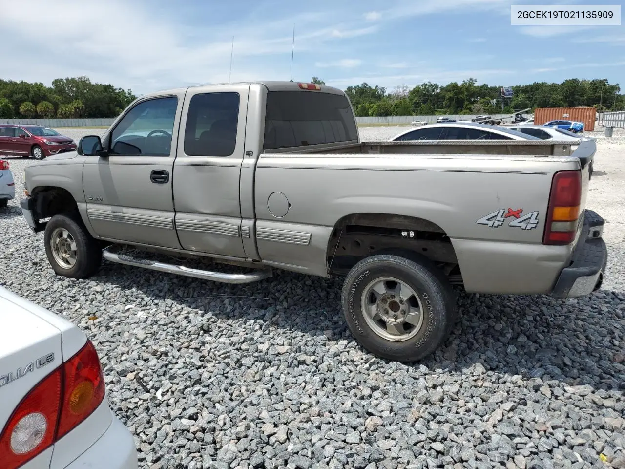 2002 Chevrolet Silverado K1500 VIN: 2GCEK19T021135909 Lot: 65130645