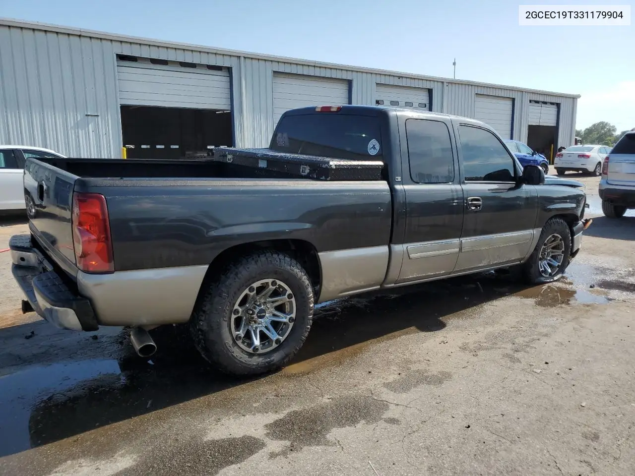 2003 Chevrolet Silverado C1500 VIN: 2GCEC19T331179904 Lot: 62340775